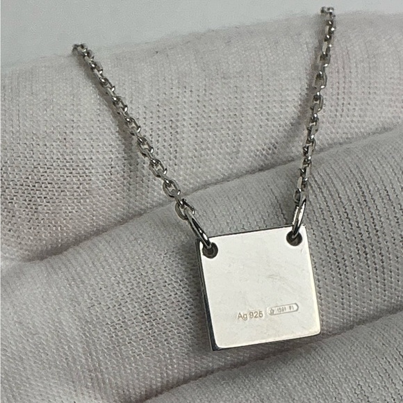 Authentic Gucci Square Plate Tag Pendant 925 Silver Necklace Signature Clasp - Picture 8 of 14